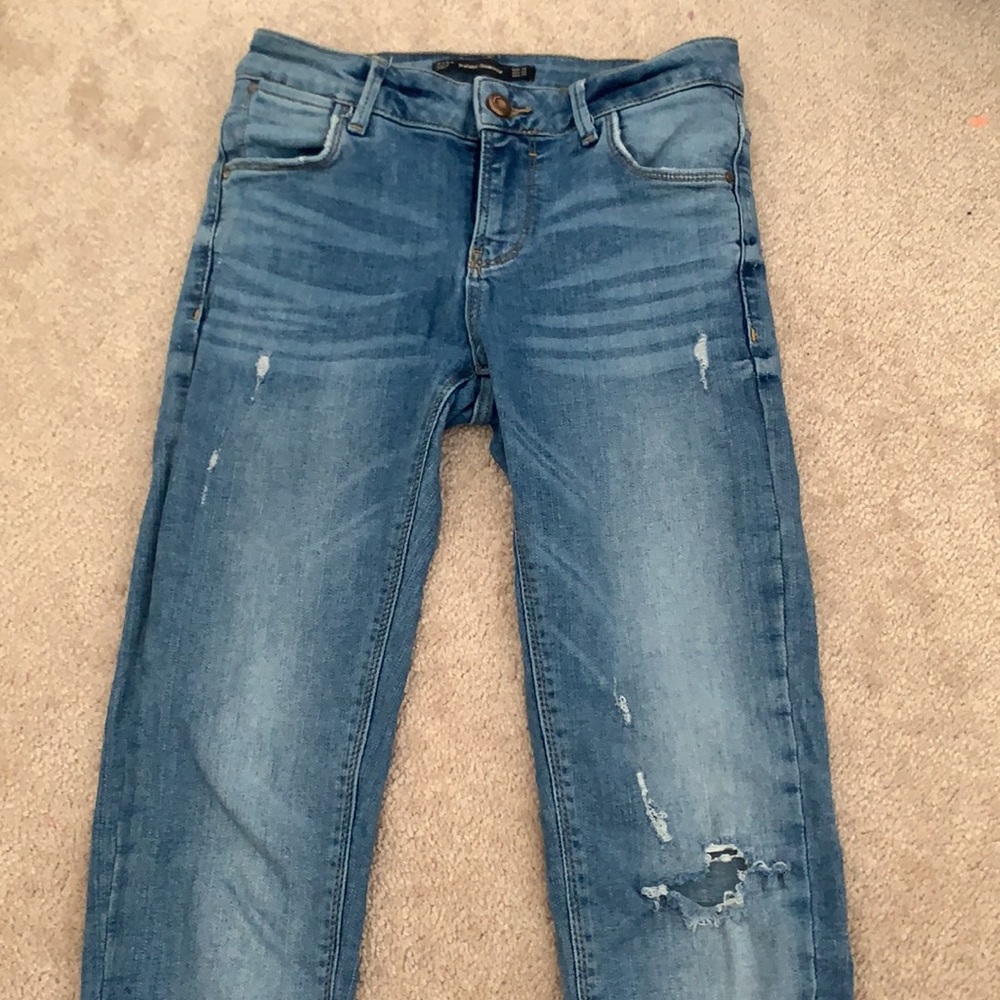 Zara Ripped Jeans - Picture 3 of 3
